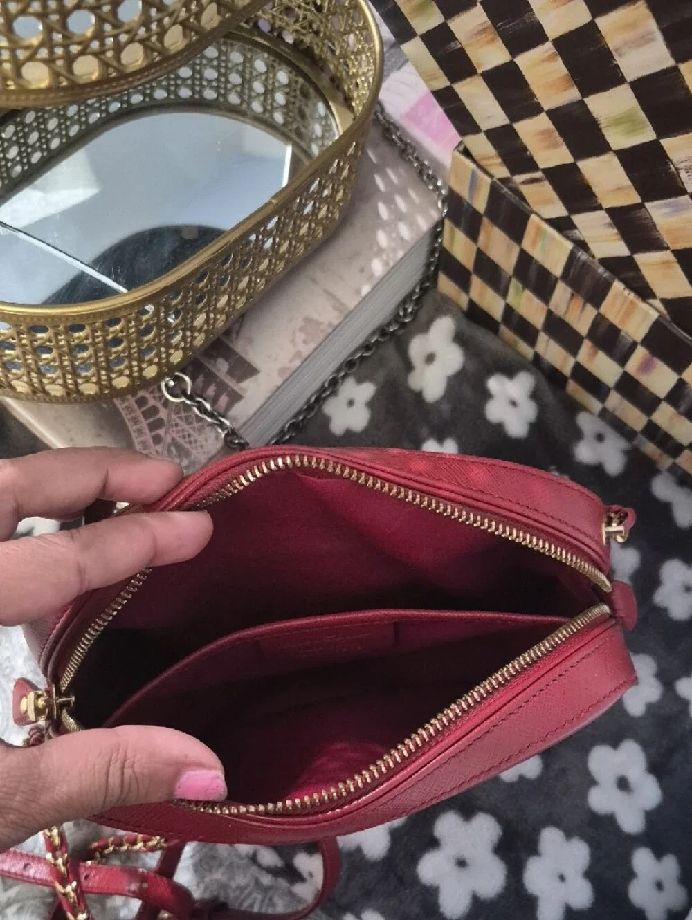 Salvatore Ferragamo compact salvatore